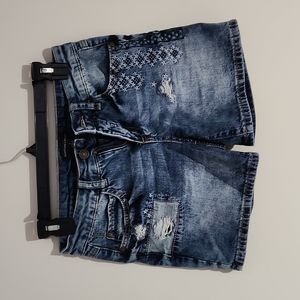 Signature Studio Jean shorts size 4